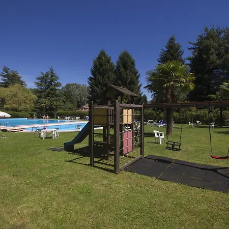 France Apartment With Garden, Pool & Tennis - Happy Rentals Ispra