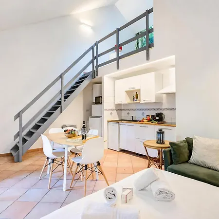France Apartment With Garden, Pool & Tennis - Happy Rentals *
