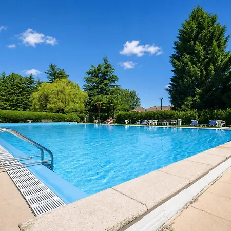 Feriehus France Apartment With Garden, Pool & Tennis - Happy Rentals