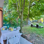 France - Happy * Ispra